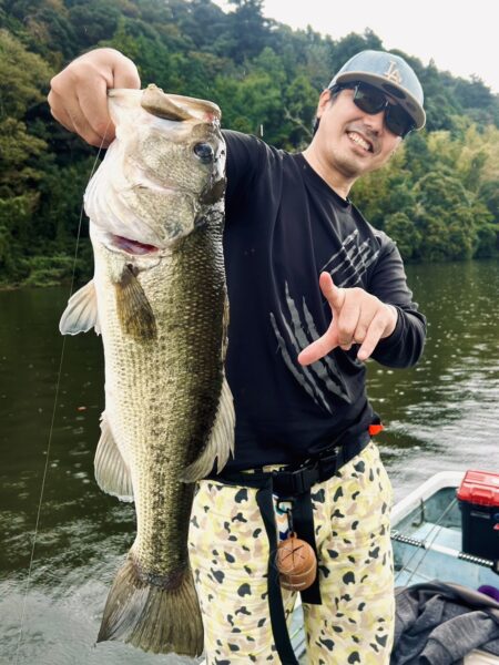 亀山湖のビッグバス　バス釣り